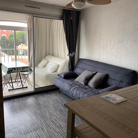 Studio Avec Belle Vue Sur Le Port Apartment Agde Exterior photo